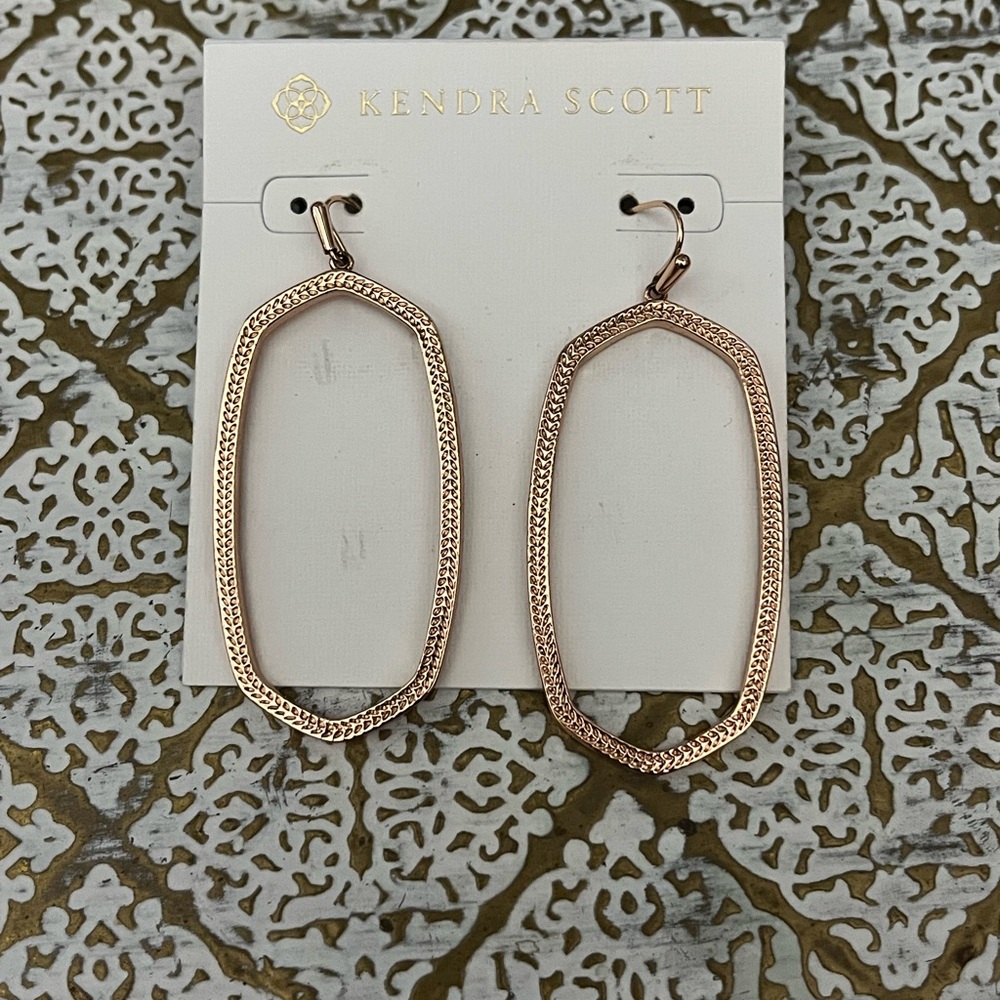 Kendra Scott Rose Gold Elle Open Frame Earrings.